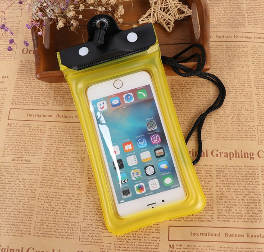 Samsung/iPhone Compatible Waterproof Pouch for Pools and Tubs