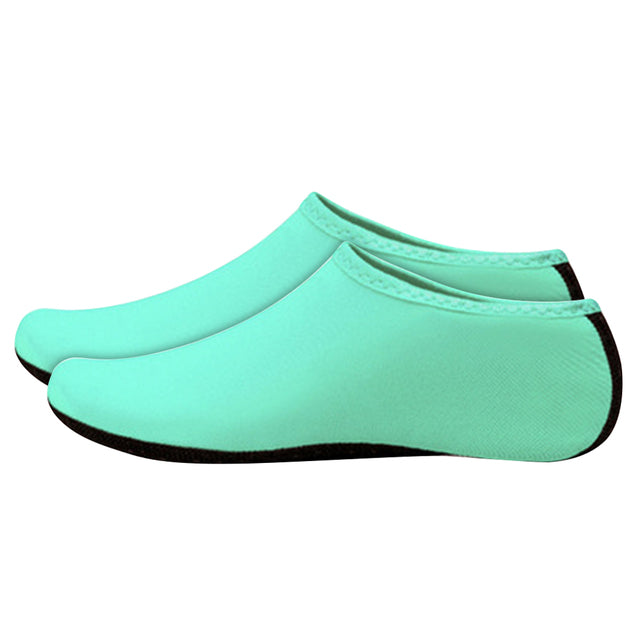 Men and Womens Non-slip Water Shoes.  Aqua Diving Socks.